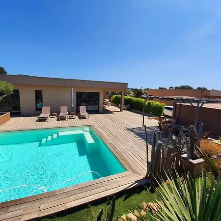 Onda Piscine Chauffee 3 Ch 1 Km De La וילה